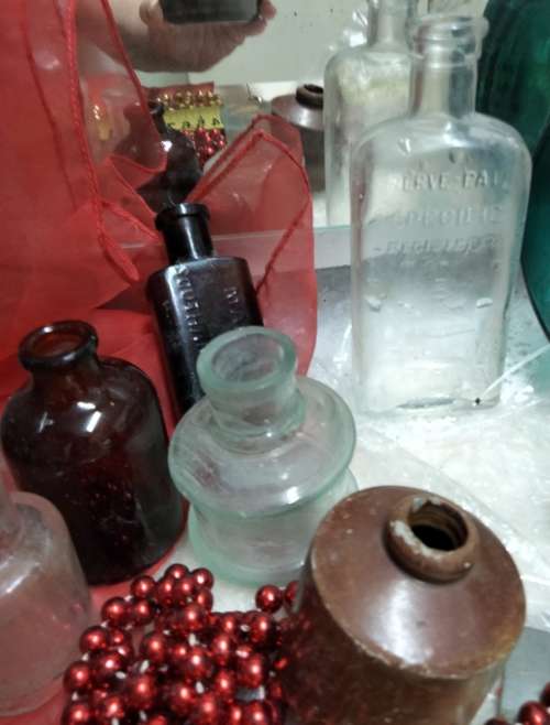 8 MIX embossed Dig  bottle Medicine Ink Food CondimentsLook At My BUY NOW LISTINGS NO WAITING
