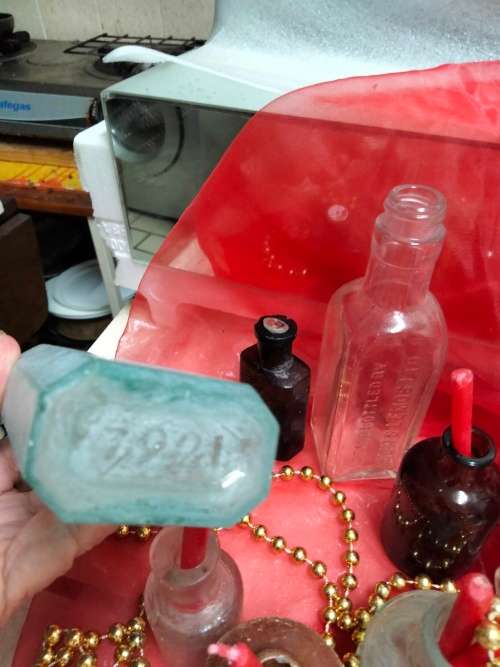 8 MIX embossed Dig  bottle Medicine Ink Food CondimentsLook At My BUY NOW LISTINGS NO WAITING