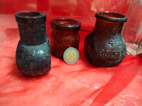 2 BOVRIL ANTIQUE2+4ozEmbossed+1other*DigGlass  Food CondimentsLook At My BUY NOW listings NO WAITING