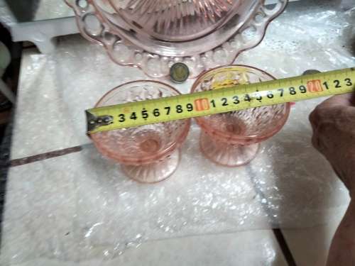 Pink lace cake Plate Glass Anchor Hocking cut outs edge +Note free 2 pink glass Cups have chips
