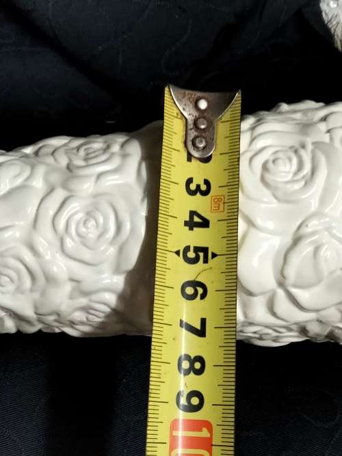 VASE-  ceramic ROSES Embossed covered in ROMANTIC roses LOOK At My BUY NO