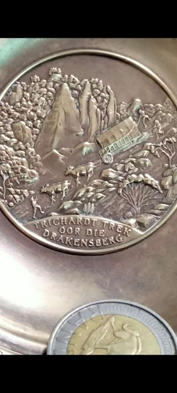 BRASS Pin tray Embossed TRICHARDT TREK OOR DIE DRAKENSBERG LOOK At My BUY NOW Items NO WAITING