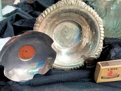 2 pin trays1 Coin center Trinket +1Tricorner*Look At My BUY NOW Listing*NO WAITING