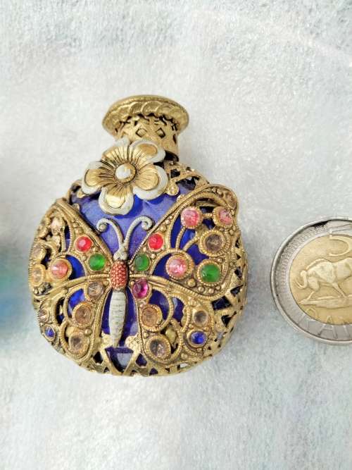 PERFUME bottle - Czechoslovakia  Rhinestone crystals  Hand made Exceptional