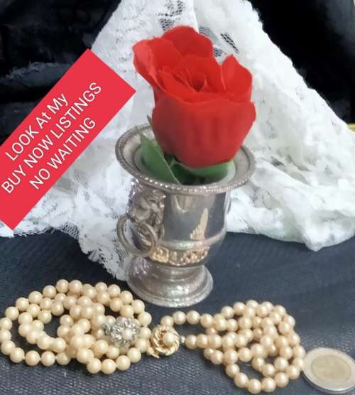 Vase - Posy Urn*Viners  Sheffield Silver *2 Lion heads side LOOK At My BUY NOW items NO WAITING
