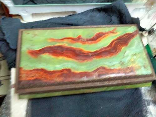 TIN Unusual vintage resembles marble lovely feet