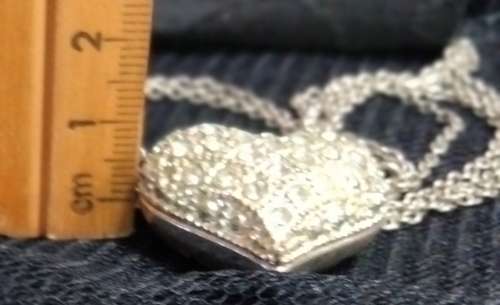 Necklace signed Avon Chain Silver - Gold  Pendant PUFF Heart Masses Crystal - Back Cutout Hearts