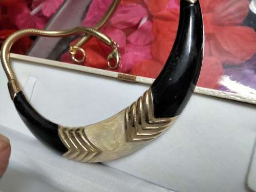 Necklace  Choker gold tone DAZZLING design Black*Cream*GoldLOOK At MY BUY NOW items NO WAITING