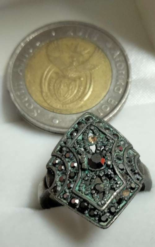 Dress RING Vintage MARCASITE Red? Stone VERDIGRIS Silver tone LOOK At My BUY NOW LISTING NO WAITING