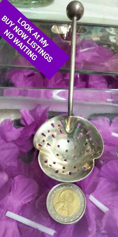 1 Cloverleaf shape Sugar Sifter Plated Spoon  bowl serated edges Cutout multiple shapes Ball finial