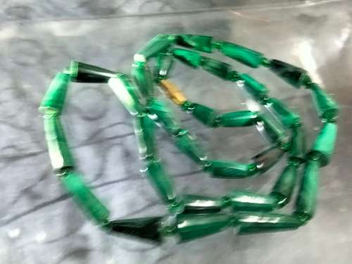 Necklace Malachite SEMI PRECIOUS GEM STONE GREEN Graduating Conical shapes+glass bead spacers Turkey