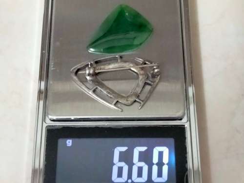 HALLMARK STG SIL -Brooch Green stone Look at my Buy Now listings No Wait