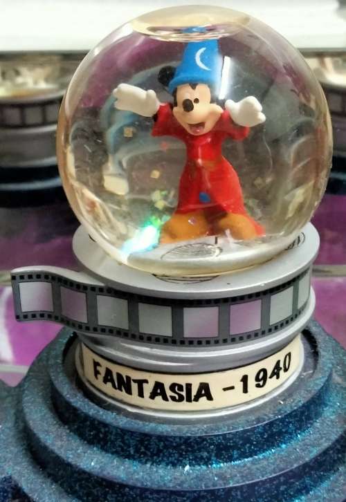 Triple Mickey Mouse Snow globe*Fantasia*SteamBoat*The Band Concert LOOK atMy BUY NOW itemsNO WAITING