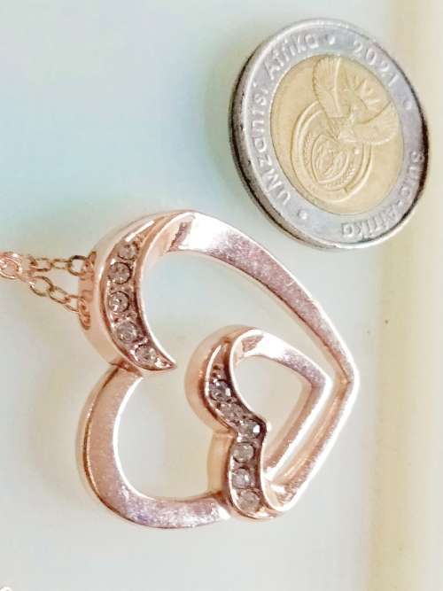 Necklace - Pendant Heart Crystals Rose Gold Tone metal+Chain MOD.LOOK At My BUY NOW ltems NO WAITING