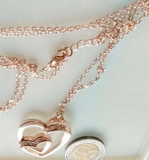 Necklace - Pendant Heart Crystals Rose Gold Tone metal+Chain MOD.LOOK At My BUY NOW ltems NO WAITING