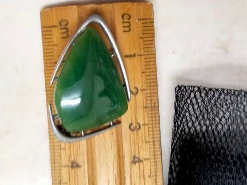 HALLMARK STG SIL -Brooch Green stone Look at my Buy Now listings No Wait