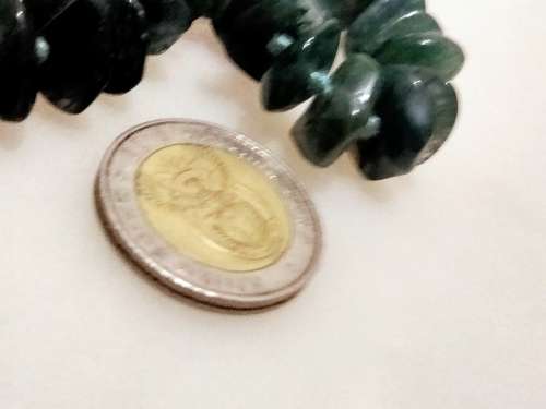 81 MOSS AGATE GEMSTONEs-beaded knots betweeenTranslucent mottled pattern EXQUISITE