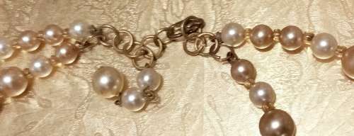 Necklace  - Bib  2 Strand Faceted cut crystal clear+ Faux graduating Pearls gemstone lobster clasp