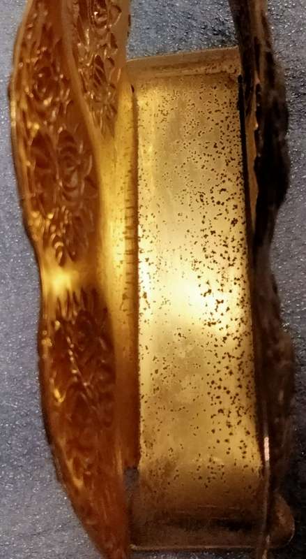 SERVIETTE holder - Gold plate Embossed ROSES to Compliment your Old Country Rose (Porcelain)