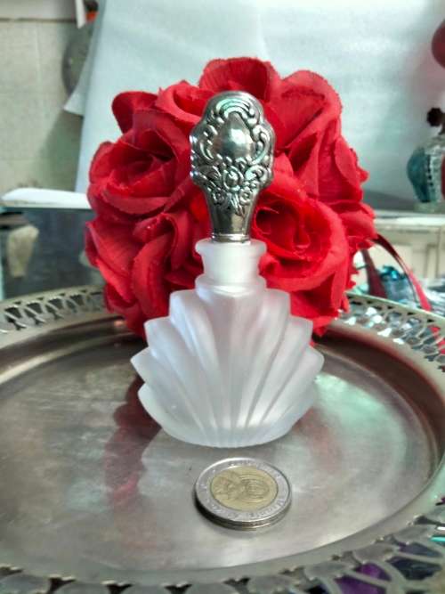*RARE*Perfume Frosted Bottle Silver Embossed Stopper-Empty Godinger EnglandLOOK AtMy BUY NOW NO WAIT