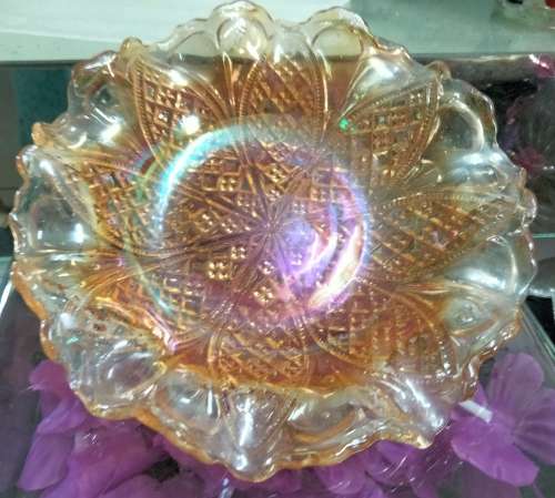Carnival Glass dish - Frilled scalloped edge* points *Cut Circles  Diamond Pattern Condition perfect