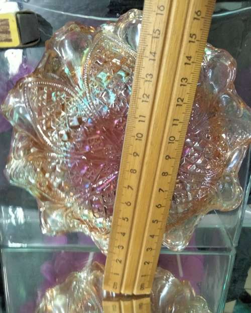 Carnival Glass dish - Frilled scalloped edge* points *Cut Circles  Diamond Pattern Condition perfect