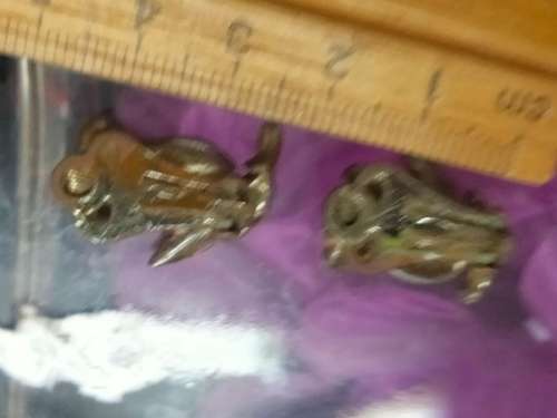 BROOCH - Vintage stamped maker`HOLLYWOOD`Rose+Earrings clip on 1960`s