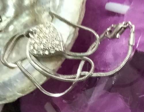 Necklace Pendant - small Heart crystalsSilver tone metal+Chain MOD.LOOK At My BUY NOWitemsNO WAITING
