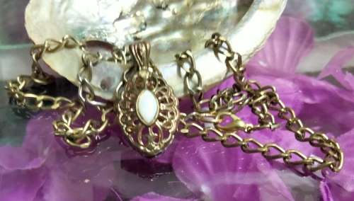Necklace  Pendant Opal  filigree gold tone metal+Chain MOD.LOOK At My BUY NOW ltems NO WAITING