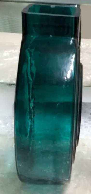 Vases - Glass 1 Sun style Teal textured Spiral swirl design Look at my Buy Now listings No Waiting