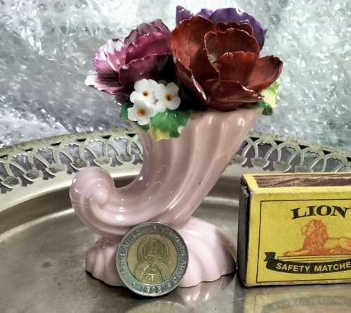 Vase POSY Cornacopia  Floral Bouquet