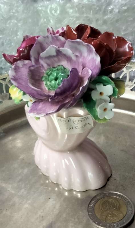 Vase POSY Cornacopia  Floral Bouquet