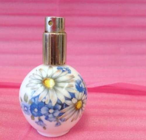 Perfume Bottle - !!!RARE!! Milk Glass *ILONA West Germany*empty*