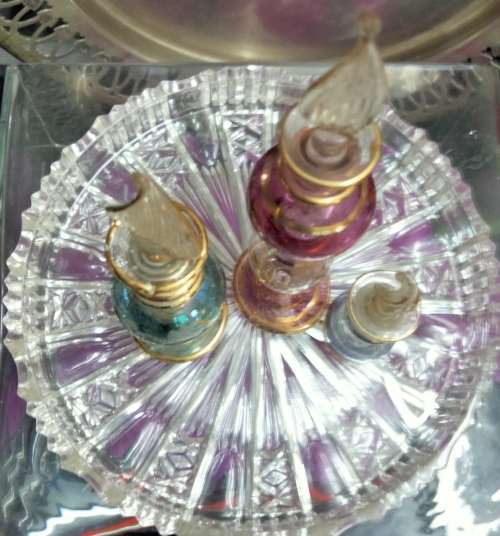 3 Perfume Bottles+Stoppers+Daubers+1 Glass Vanity Tray Egyptian hand blown Empty