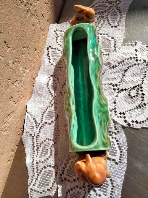 Vase - Log  Vermont  G078 longer Vintage  Ceramic* Each end has Bunny figurine