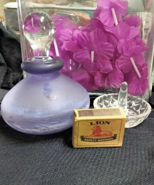 1 Ring Holder Trinket Crystal +1 Amethyst Perfume bottle