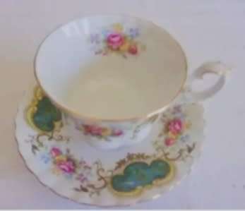 ROYAL ALBERT Berkeley duo - Look at my Buy Now listings No Waiting
