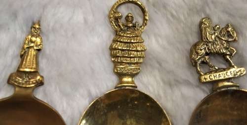 TEA CADDY Scoops - 4 Brass Esmeralda Chaucer Jenny Jones Dog LOOK At My BUY NOW items NO WAITING