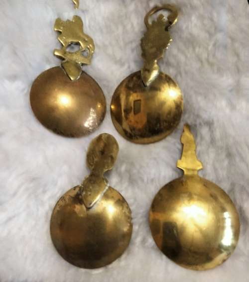 TEA CADDY Scoops - 4 Brass Esmeralda Chaucer Jenny Jones Dog LOOK At My BUY NOW items NO WAITING