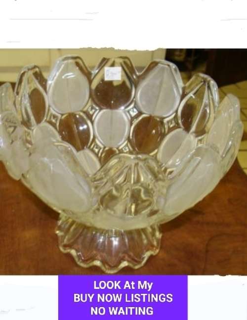 Satin Tulip Vase Clear Frosted*Crystal   !!!!GREAT COUNTRY HOME DECOR!!