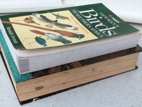 Handbook of tropical aquarium fishes+BIRDS of Southern Africa Pre-owned- LOOK At My BUY NOW NO WAIT