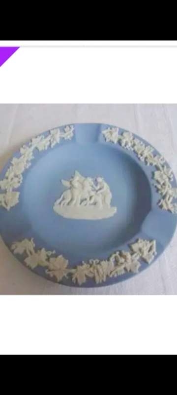 Wedgewood Jasper ASHTAY Pegasus+Maidens Grape Vines WHITEonPale BlueLOOKatMy BUY NOWitemsNO WAITING