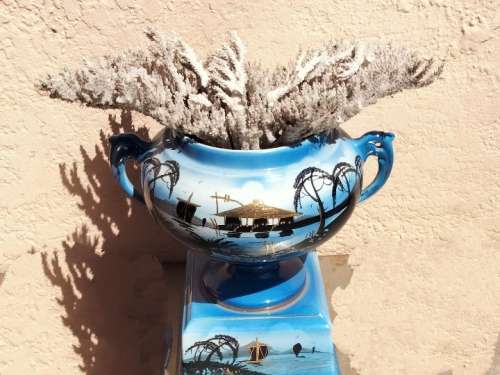 Vase Ceramic*ORIENTAL+Sea CORAL*Sailing Scene Blue Black GILT*LOOK At My BUY NOW listings NO WAITING