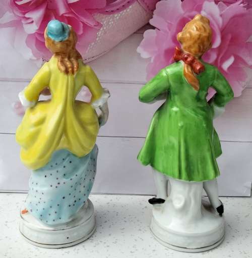 FIGURINES Lady + Gentleman Victorian style Porcelain LOOK At My BUY NOW - NO WAITING