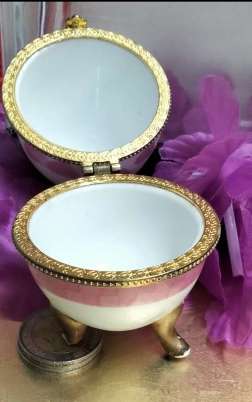 Trinket Pill box egg gilt Pink-LOOK At My BUY NOW listings NO WAITING