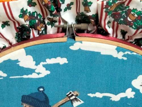 CHRISTMAS WREATH material over frame Scene tree dog boy*LOOK At My BUY NOW items NO WAITING