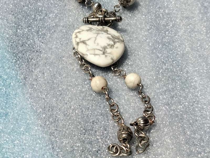 Necklace - Heart Marble Rose Toggle worn to front dangles spacers VTG style Silver Tone metal