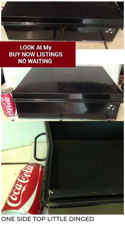 Security Case METAL Hinged lid has Key- Nice storage