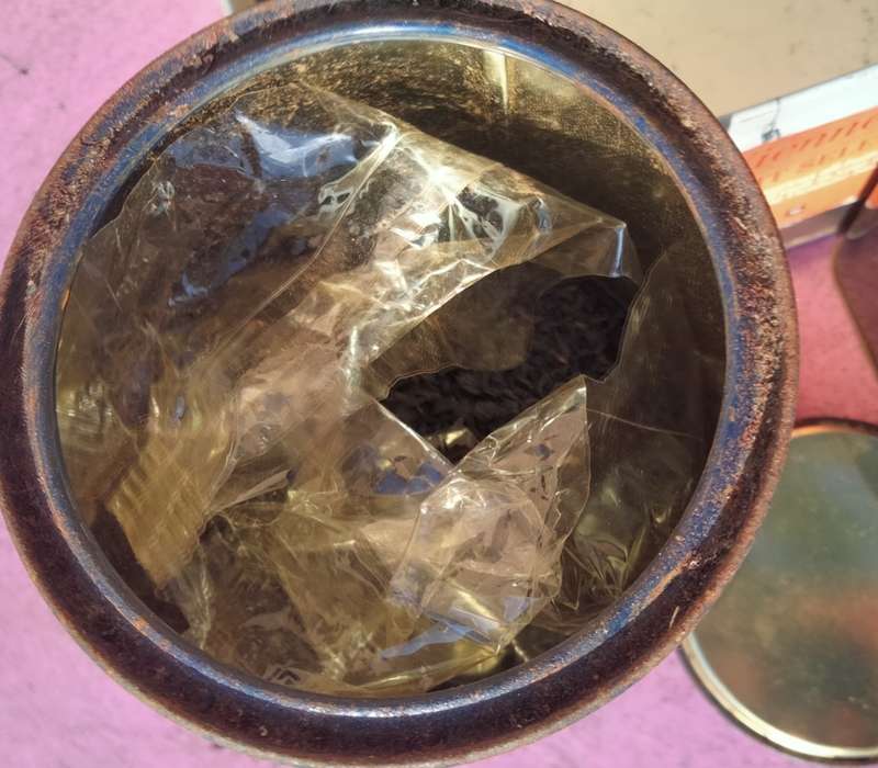 4 TIN 3 Tea Tins -2 have tea old tea leaves in- 1 Joko empty+Biscuits empty