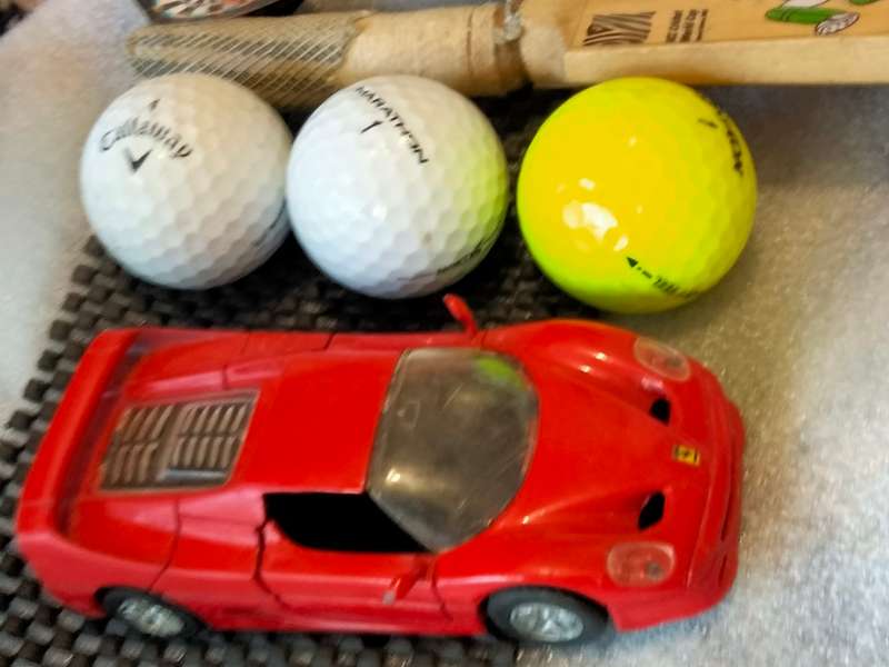 12 Toys Ferrari F50 9721 Die Cast Car+Darts+Golf balls+Mini ICC cricket bat2003